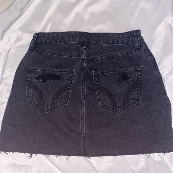 hollister ripped denim skirt - Picture 2 of 3